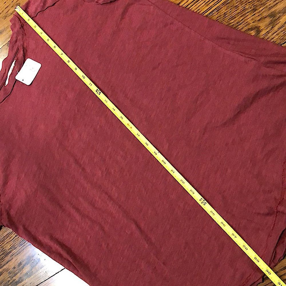 FREE PEOPLE Queen Pomegranate Maroon Round Hem Long Sleeve Thumb Holes Tunic NWT - Picture 13 of 13